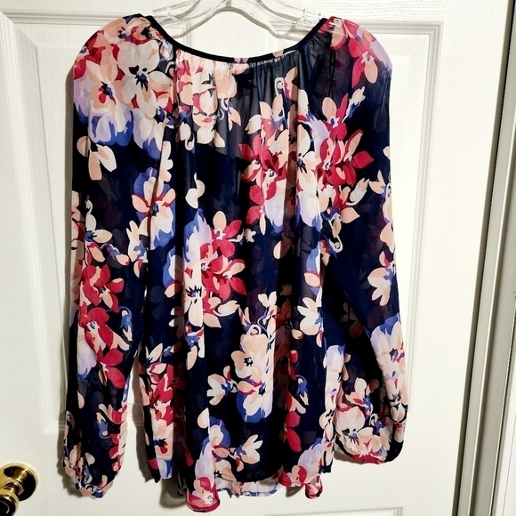 Gap Navy Sheer Floral Top Women's Large L Scoop Neck Tie Front Button Down EUC - Picture 7 of 10